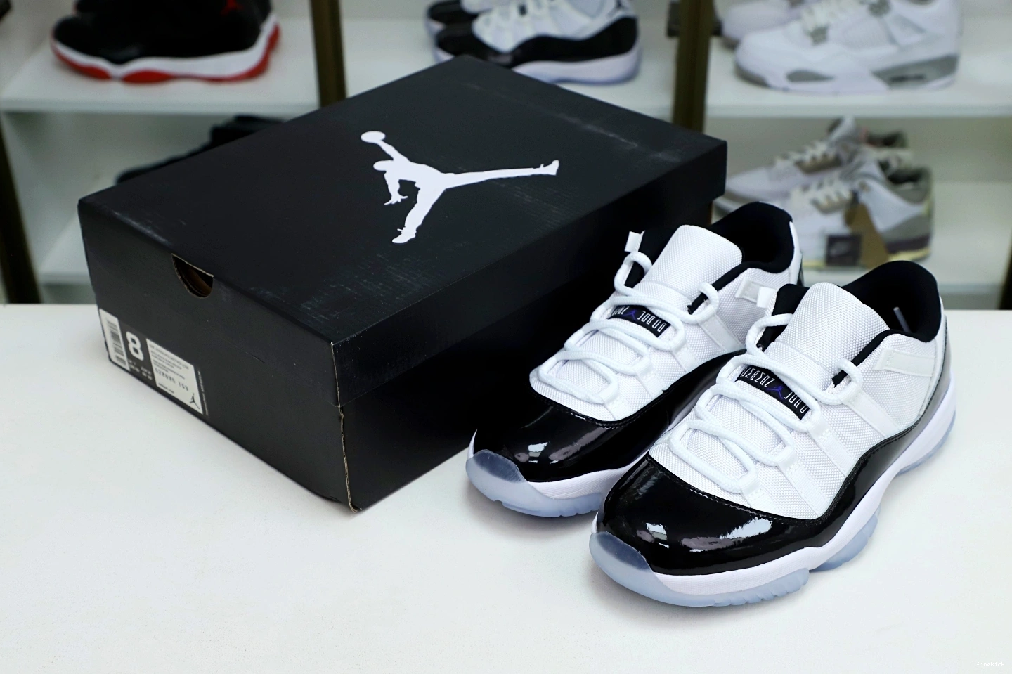 AIR JORDAN 11 LOW RETRO CONCORD 0721